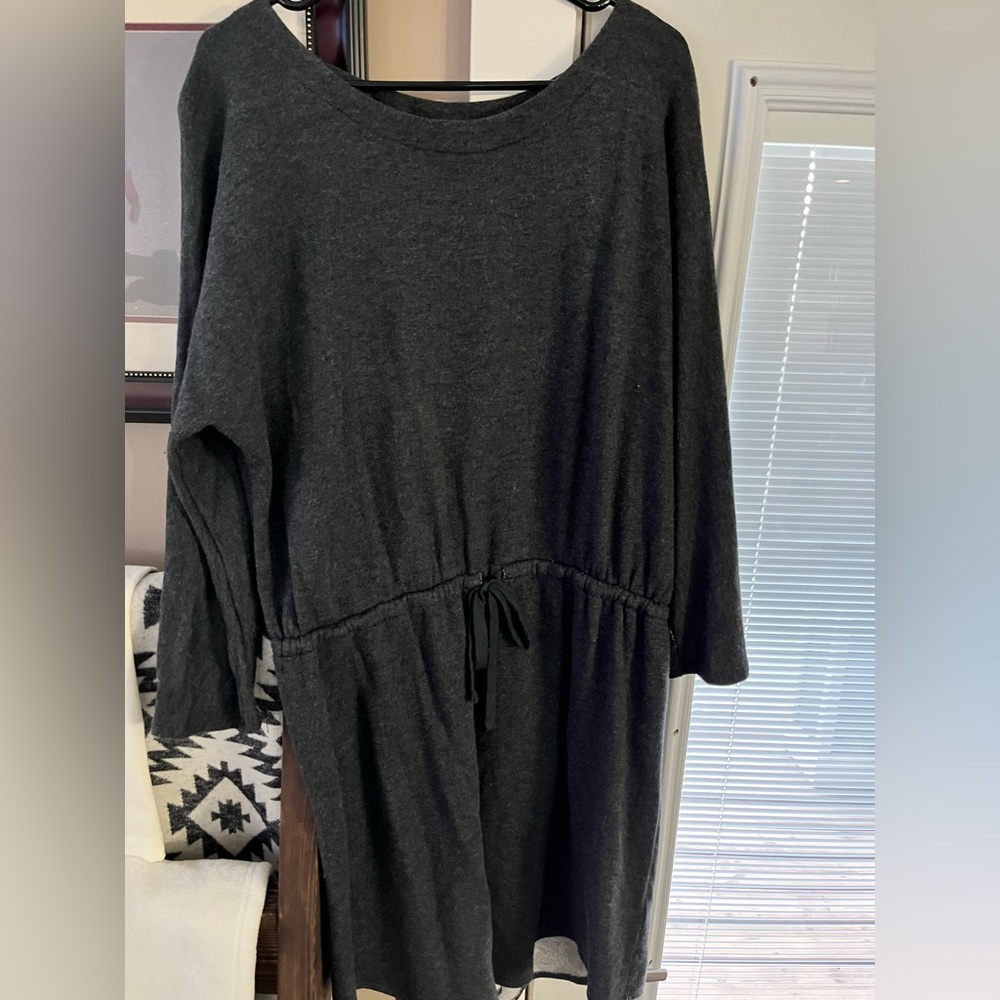 Old Navy charcoal sweatpant sweater dress with elastic tie waist, size XXL